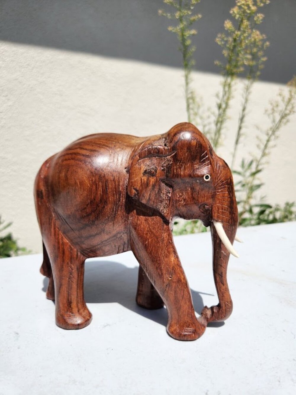 Hand-Carved Vintage Wooden Elephant Figurine 7"x7" Decor Wood Bookshelf Shelf  A
